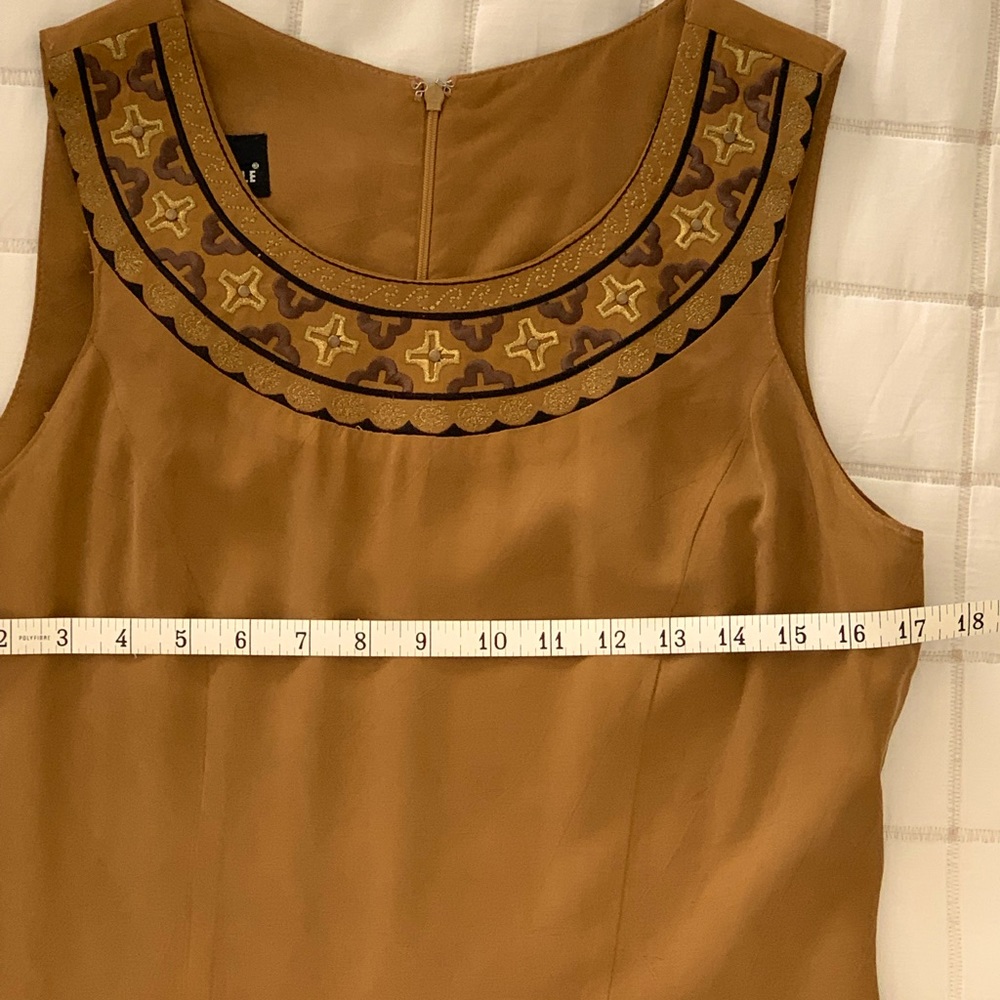 CAROLE LITTLE DESIGNER DRESS SIZE 6 EMBROIDERED